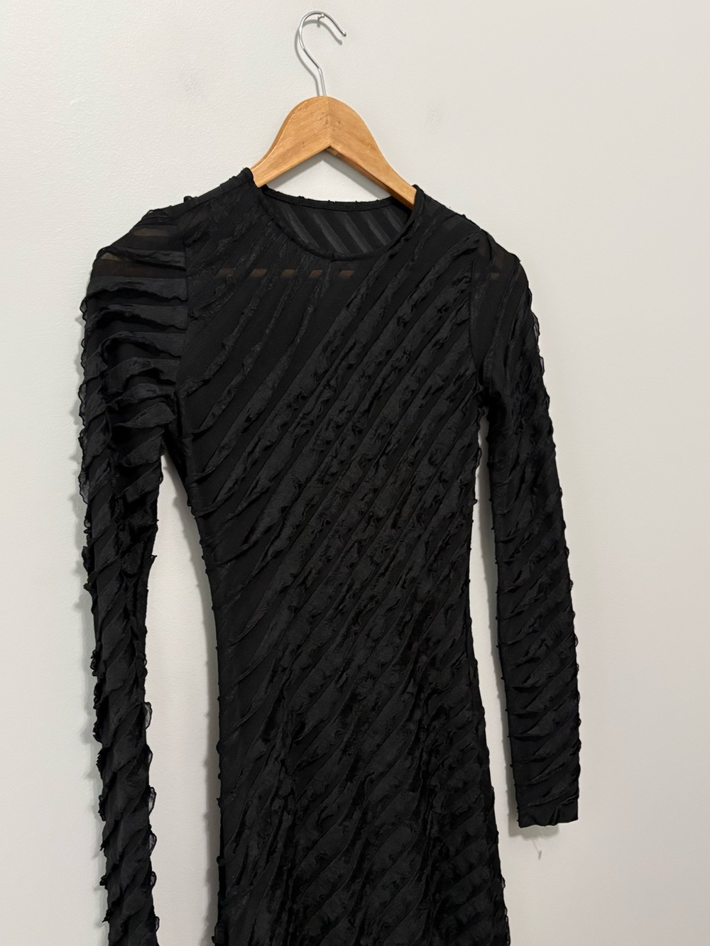 Commense Goth Whimsigoth Date Night Black Long Sleeve Textured Bodycon Dress